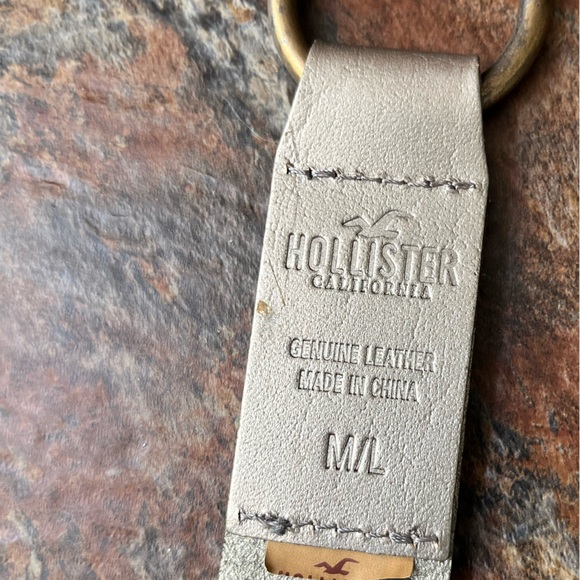 Hollister women’s leather double split studded belt silver/taupe Size M/L - Picture 6 of 8